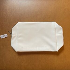 NWT Kerastase Luxury Pouch White Vegan Leather Large Font Silver Zip Travel Bag